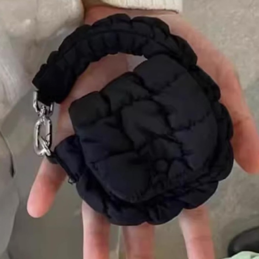 NEW Micro Mini Puffer Bag Charm Wristlet Clutch Puff Padded Quilted Black - Picture 3 of 16